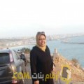  أنا سليمة من الجزائر 40 سنة مطلق(ة) و أبحث عن رجال ل التعارف